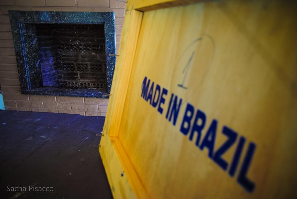 Made In Brazil Hostelフォス・ド・イグアス エクステリア 写真