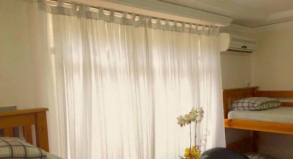 Made In Brazil Hostelフォス・ド・イグアス エクステリア 写真