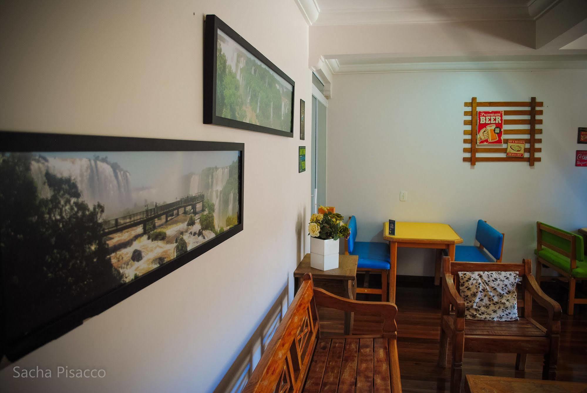 Made In Brazil Hostelフォス・ド・イグアス エクステリア 写真