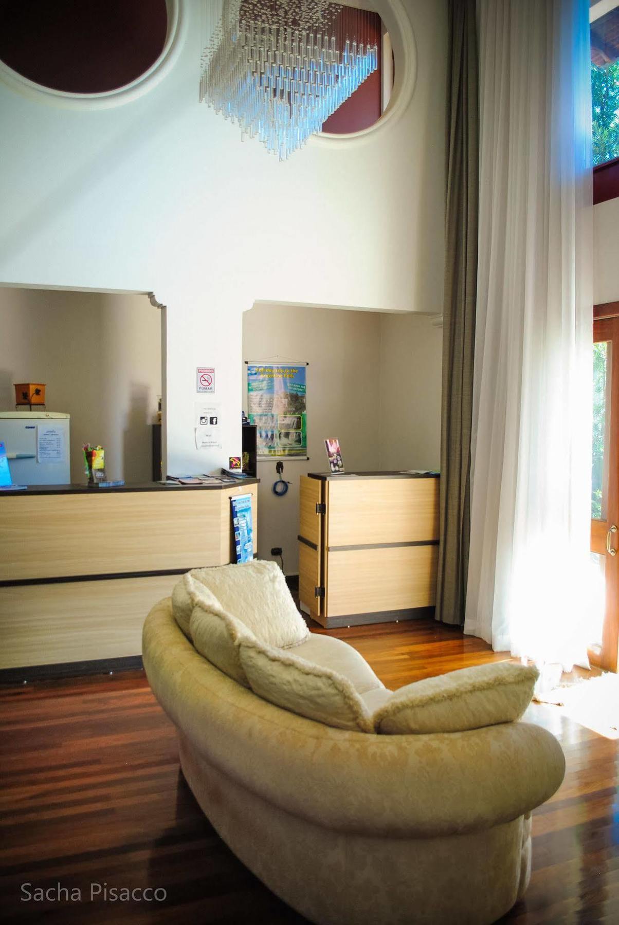 Made In Brazil Hostelフォス・ド・イグアス エクステリア 写真
